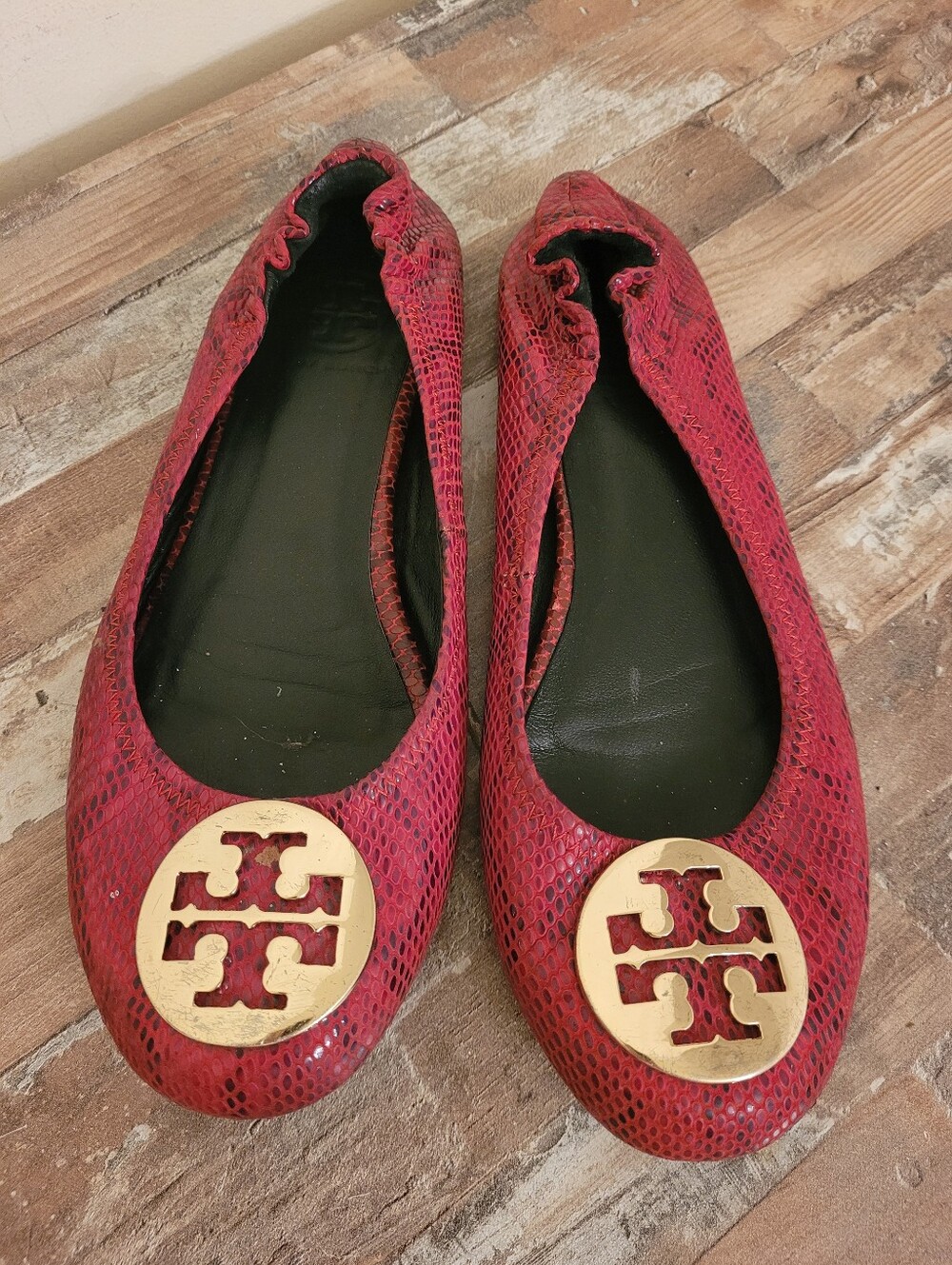 Tory Burch Flats.